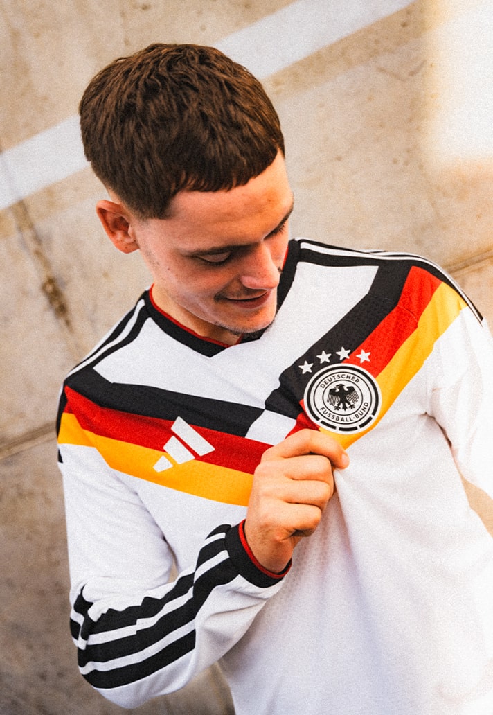 Adidas تكشف عن جميع أطقم المنتخبات الـ 22 الرئيسية لعام 2026